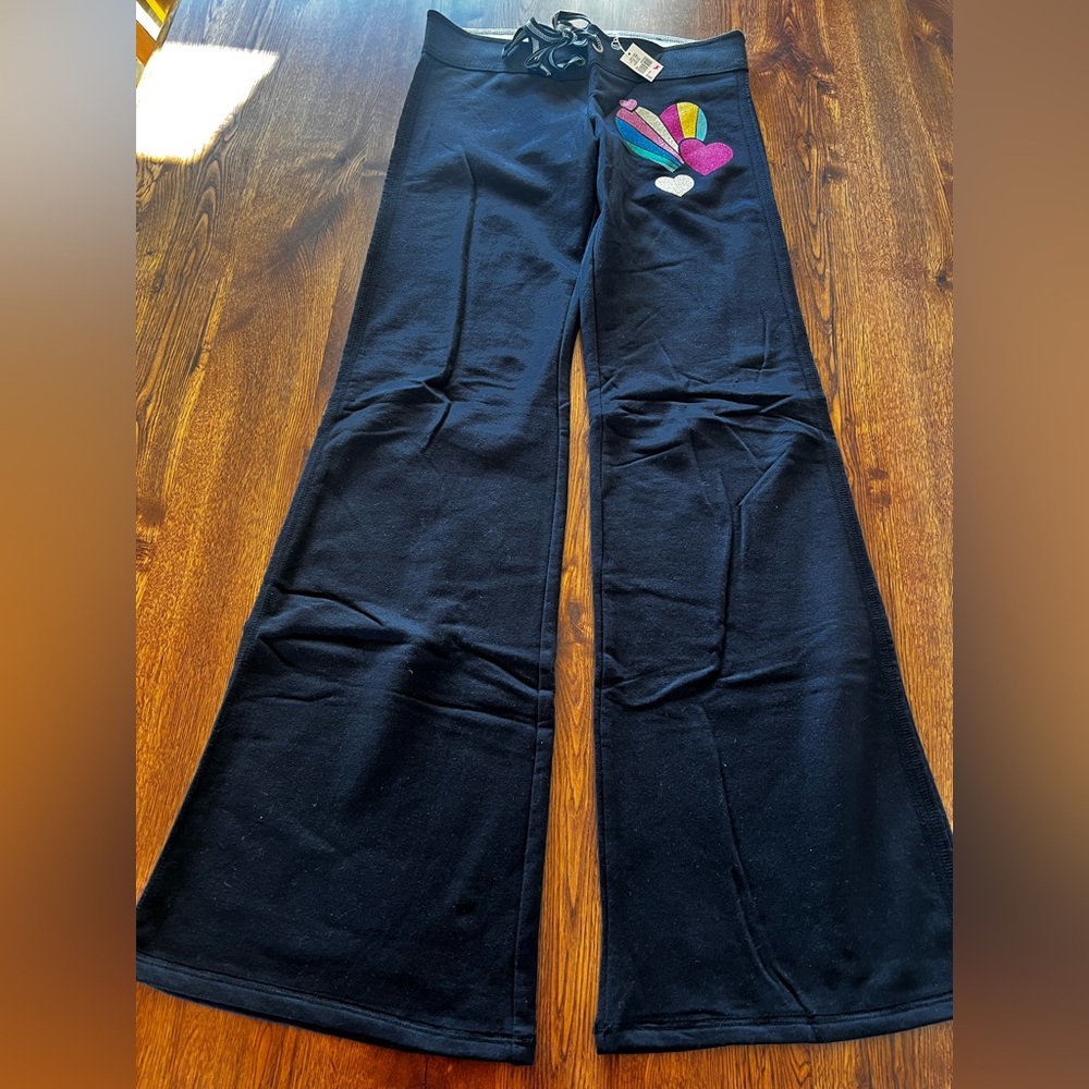 Women’s vintage Y2K Vic Sec PINK Glitter Heart Black Pants NWT Size Smal